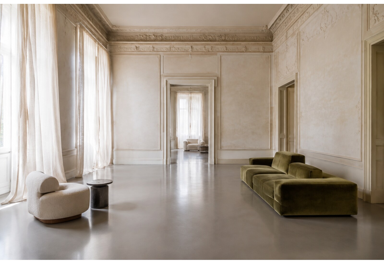 Pavimenti: finiture decorative applicate a mano